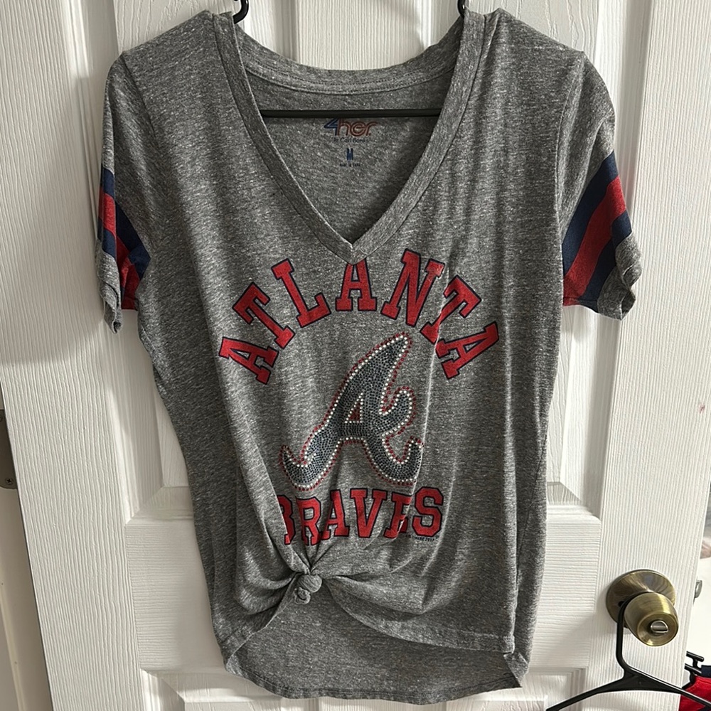 Atlanta Braves Gray Tee with Rhinestone Logo